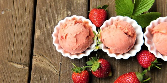 Strawberry ice cream