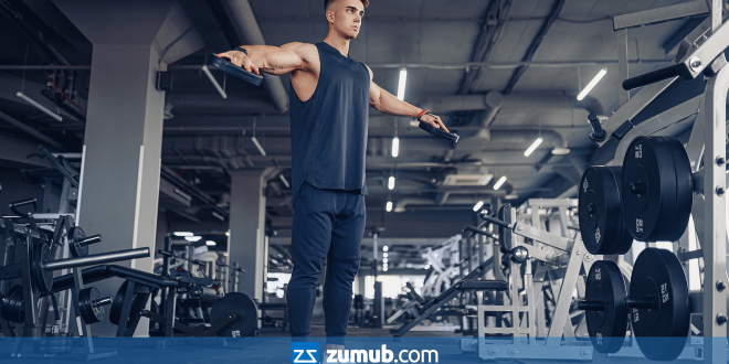 Schultertraining mit Kurzhanteln